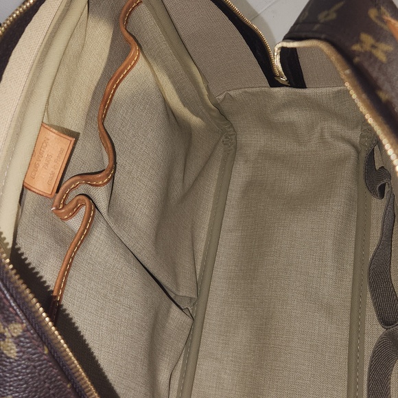 Louis Vuitton Deauville Monogram satchel - Picture 8 of 13